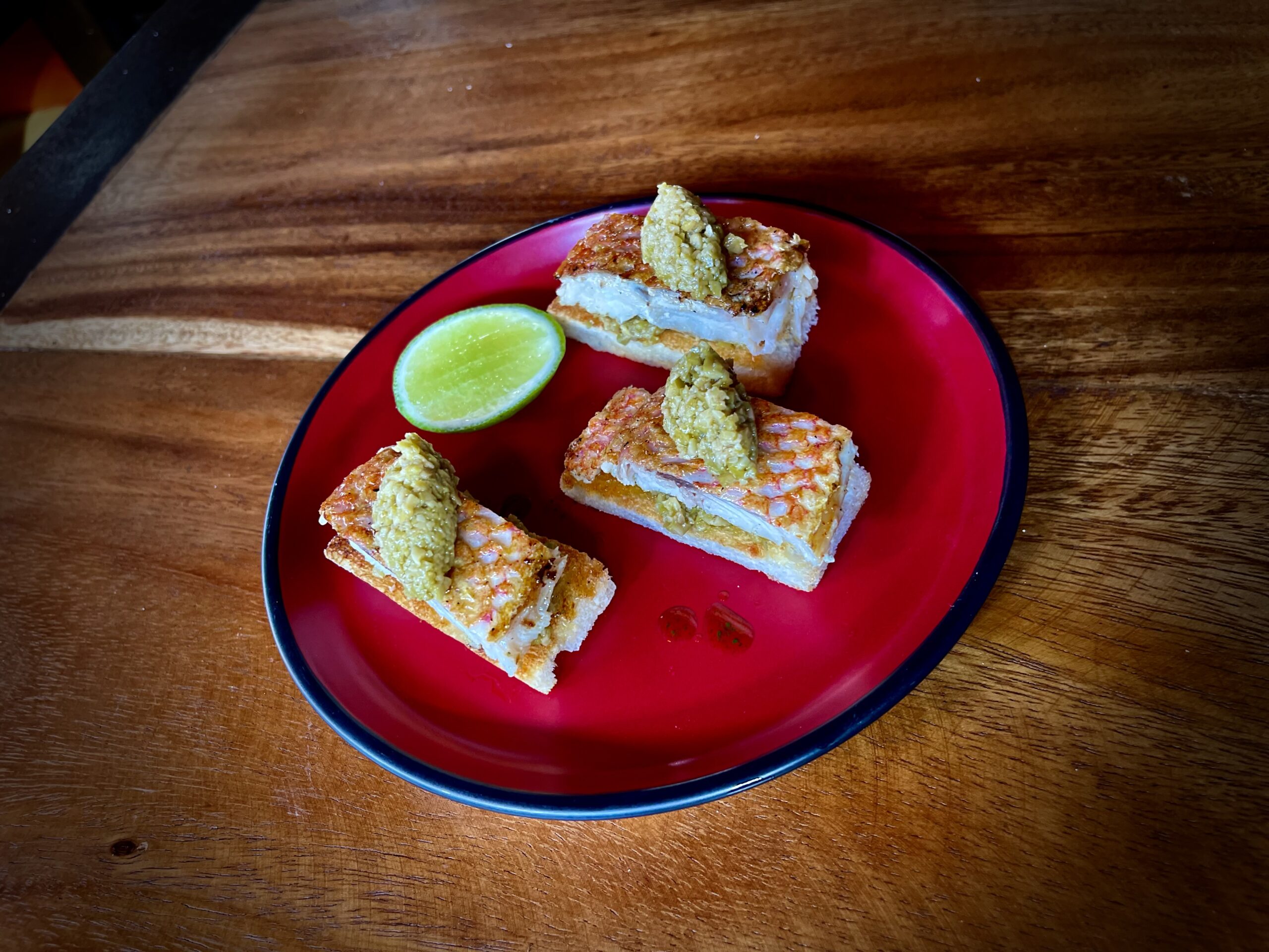 Mini Bruschettas de Chillo.